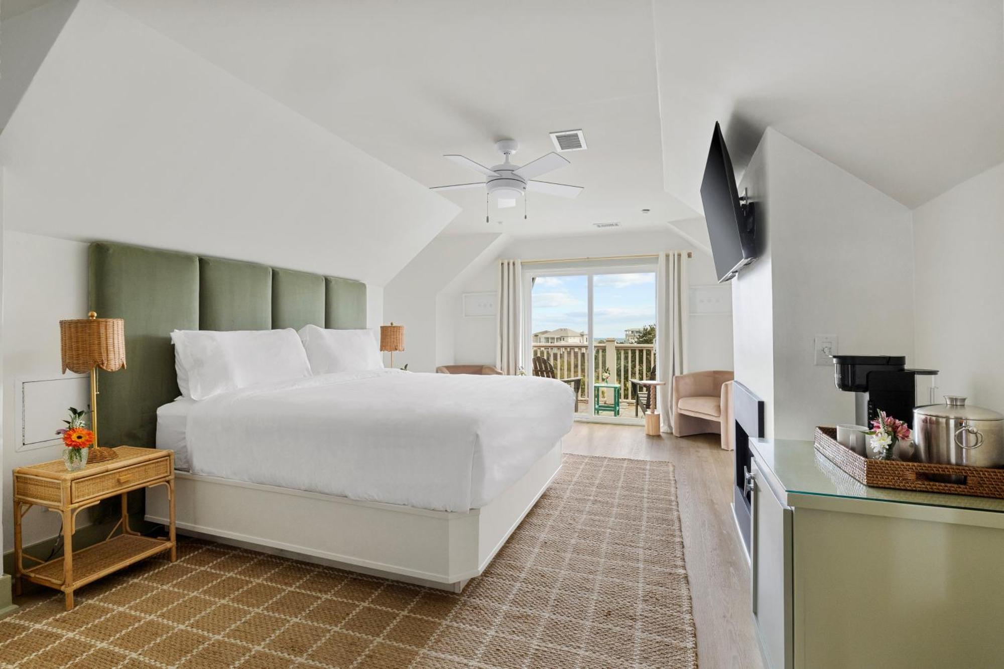 Regatta Inn - Adults Only Folly Beach Bagian luar foto