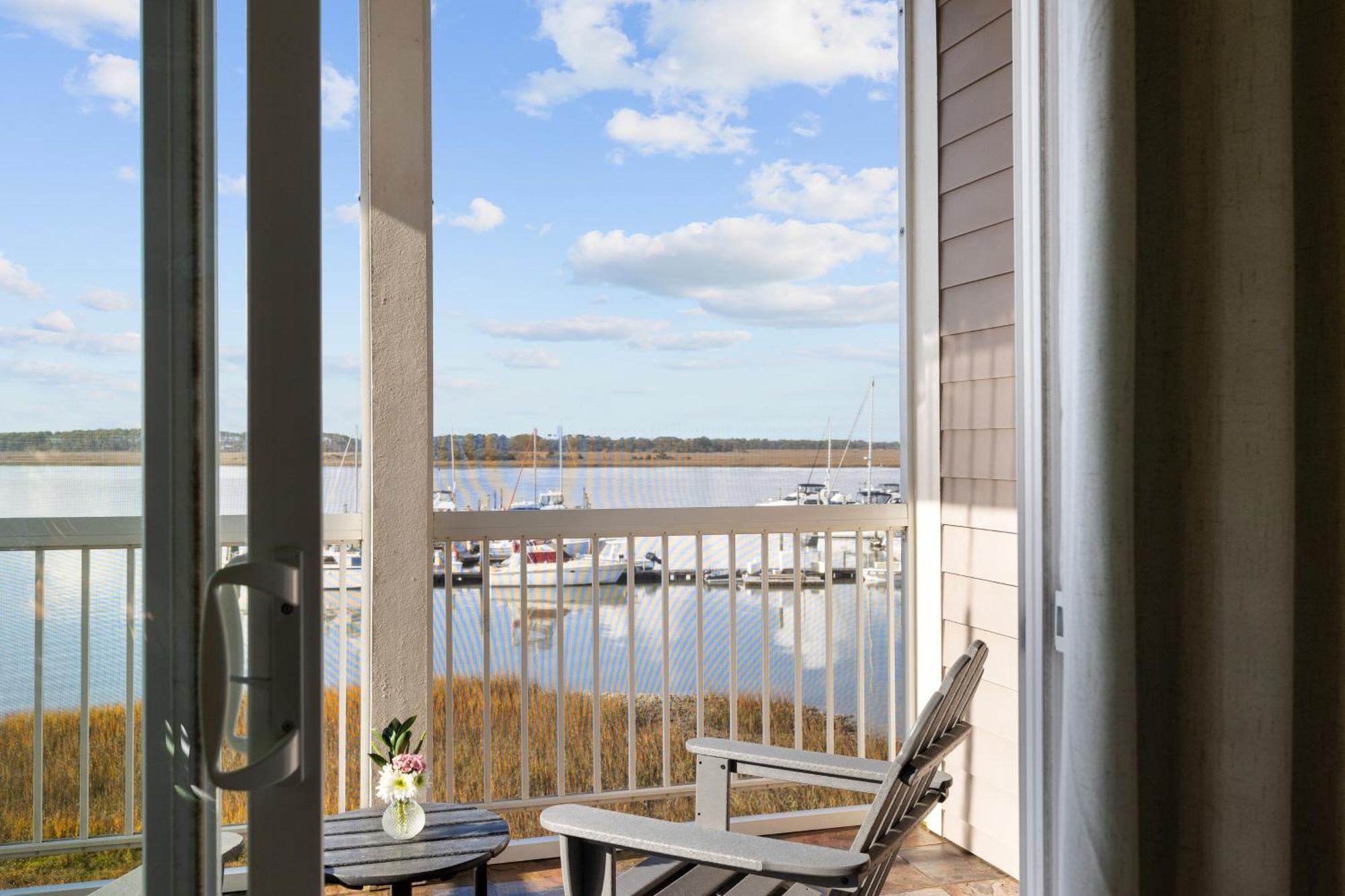 Regatta Inn - Adults Only Folly Beach Bagian luar foto